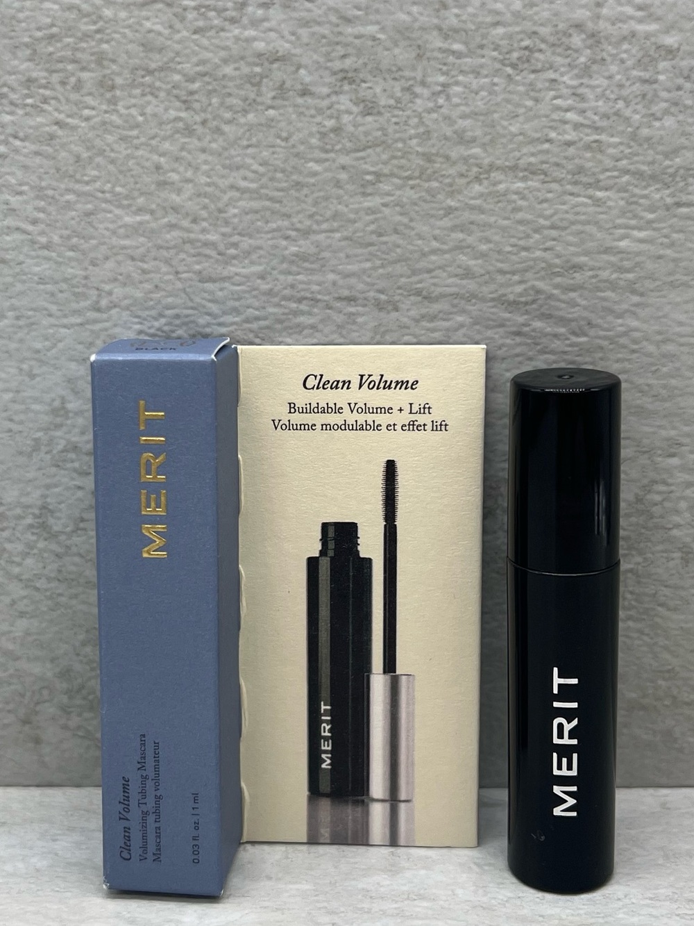 🎉 $5 MERIT Clean Volume Mascara — Black